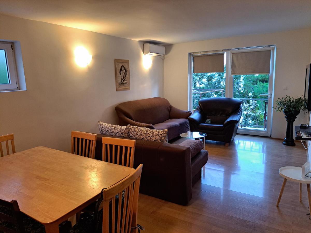 Apartment Sodan 72 オミシュ エクステリア 写真